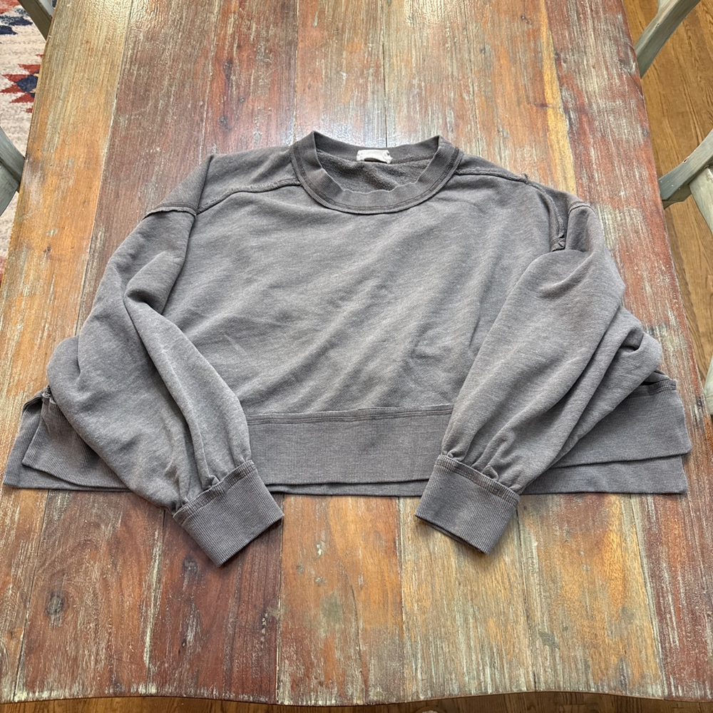 LaBiz Brown Cropped Crew Neck Sweatshirt Women's Small